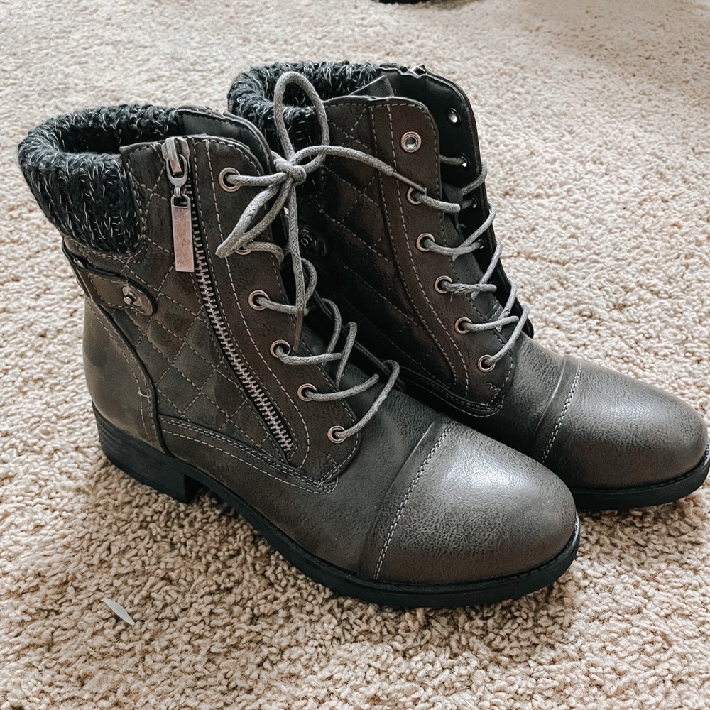 Grey Combat Boots 7.5 NWOT